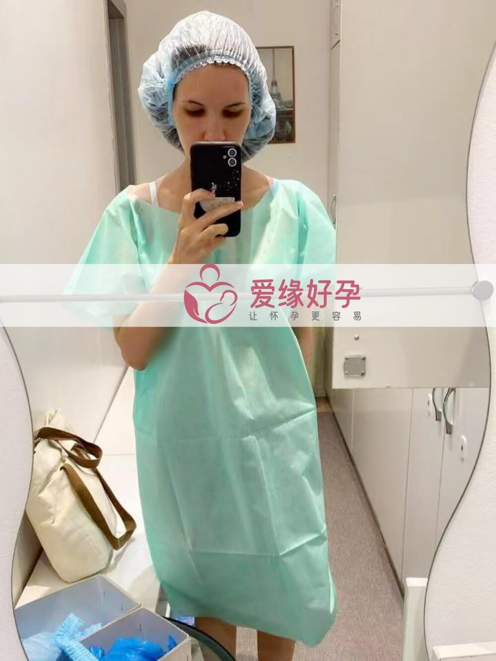 爱缘好孕:哈萨克斯坦爱心妈妈在IRM医院顺利移植一颗3BA囊胚